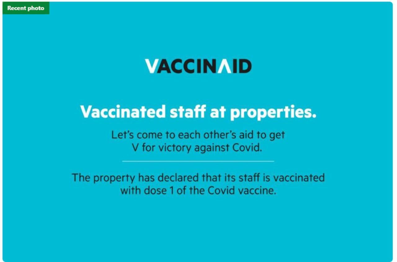 Vaccinated Staff - Capital O 454 Raising Hotel Макасар Экстерьер фото
